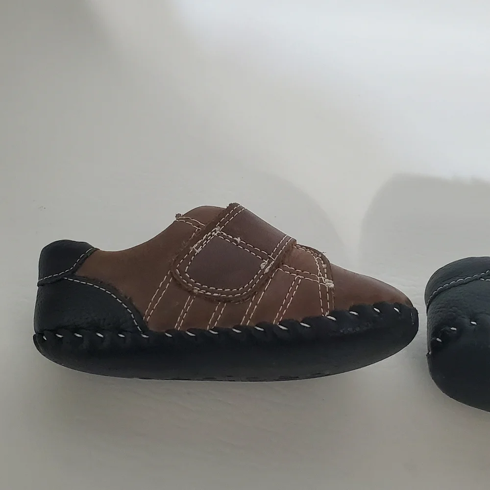 Pediped Brown Black All Leather Baby Shoes Hook Loop Size 12-18 Months